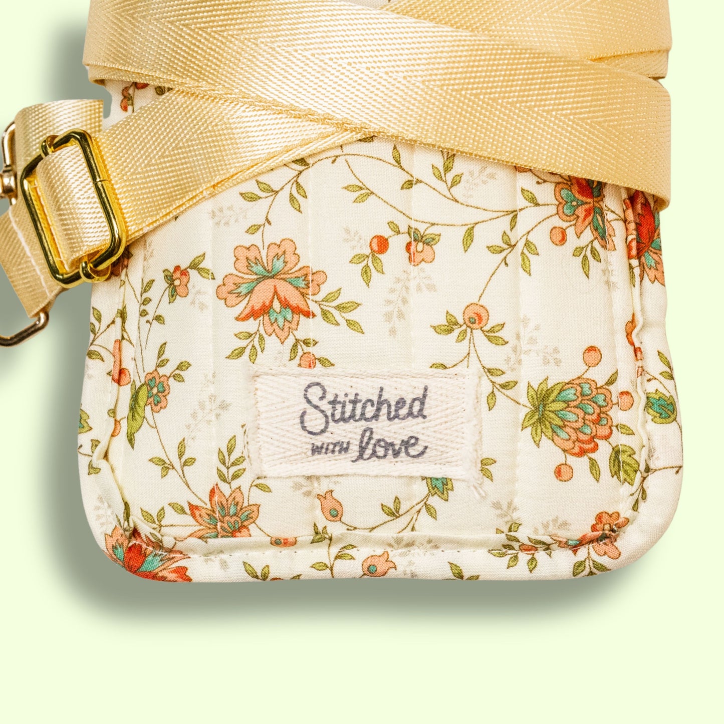 Cutie Cross Body Bag in Sunday Bloom